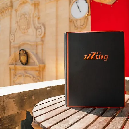 A Duplex In A Gozo Village Square * ויקטוריה